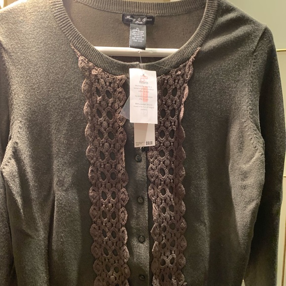 Brand new, Cardigan in olive color with olive embroidery.size : - Picture 8 of 15